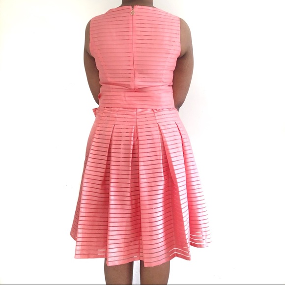Tommy Hilfiger Coral Pleated Cocktail Dress Sz 10 - Picture 2 of 6
